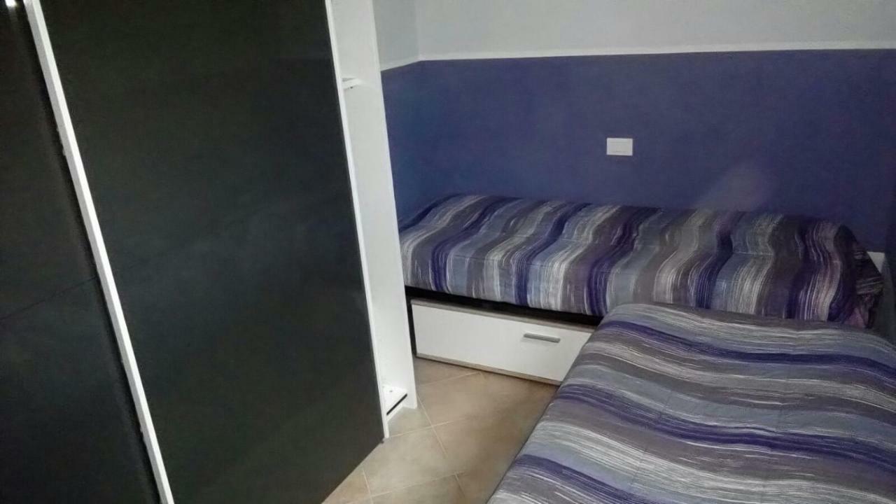 شقة Casa Florine فينالي ليغوري المظهر الخارجي الصورة