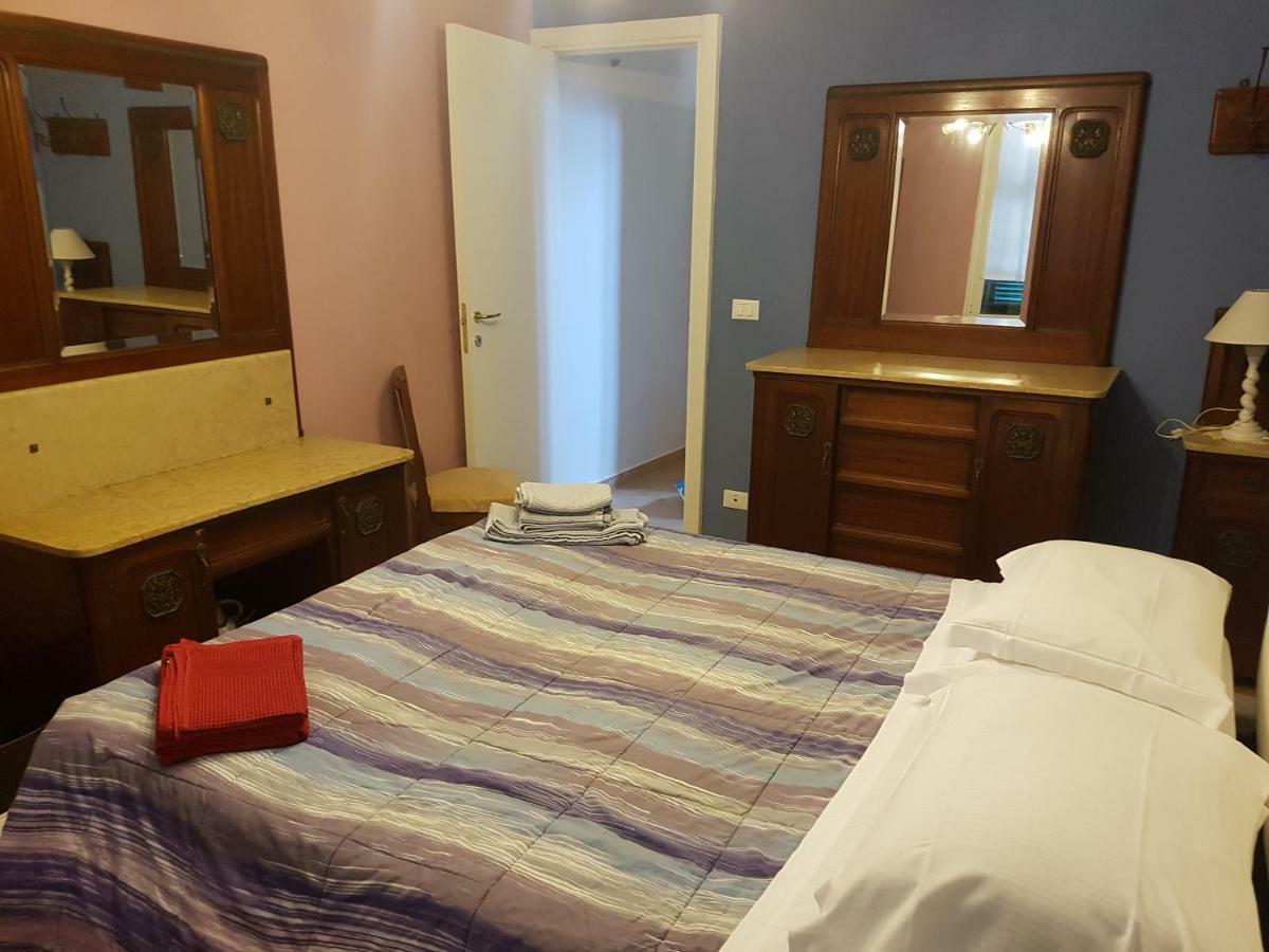 شقة Casa Florine فينالي ليغوري المظهر الخارجي الصورة